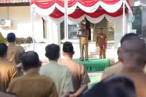 Sekretaris Daerah Kabupaten Pamekasan Pimpin Apel Rutin Awal Bulan